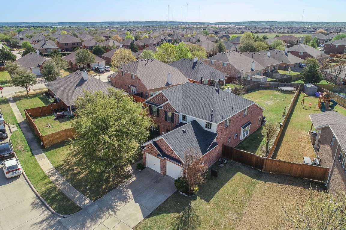 7012 N Serrano Grand Prairie TX 75054