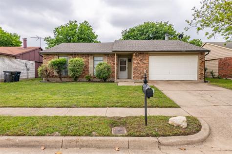 5917 Sidewinder Trail Fort Worth TX 76131