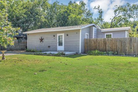 204 San Angelo Avenue Benbrook TX 76126