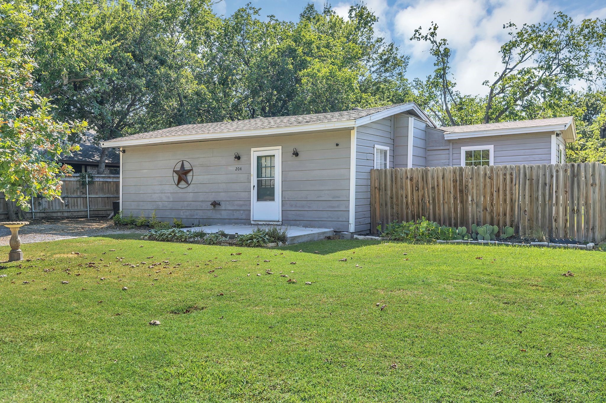 204 San Angelo Avenue Benbrook TX 76126