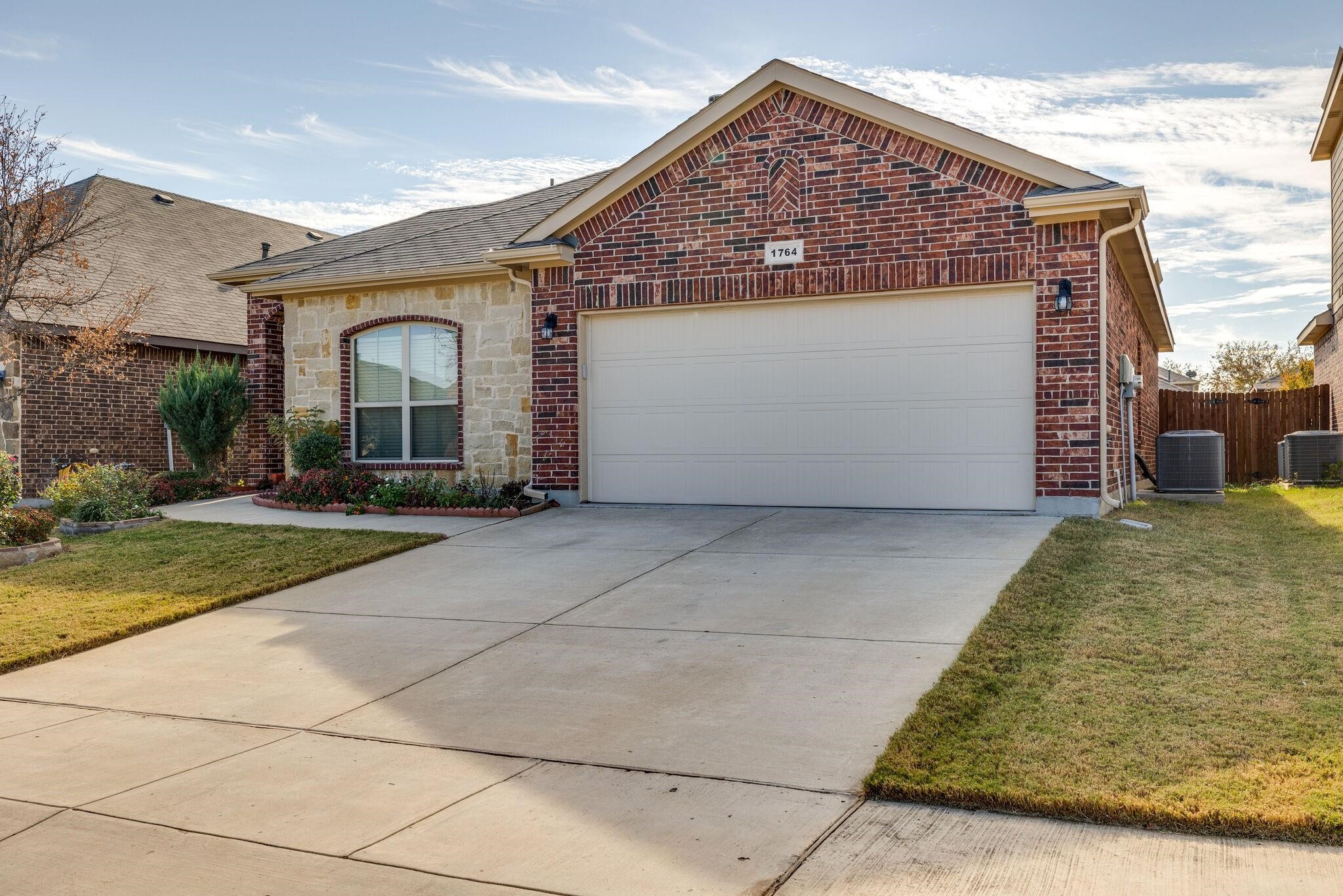 1764 Placitas Trail Fort Worth TX 76131