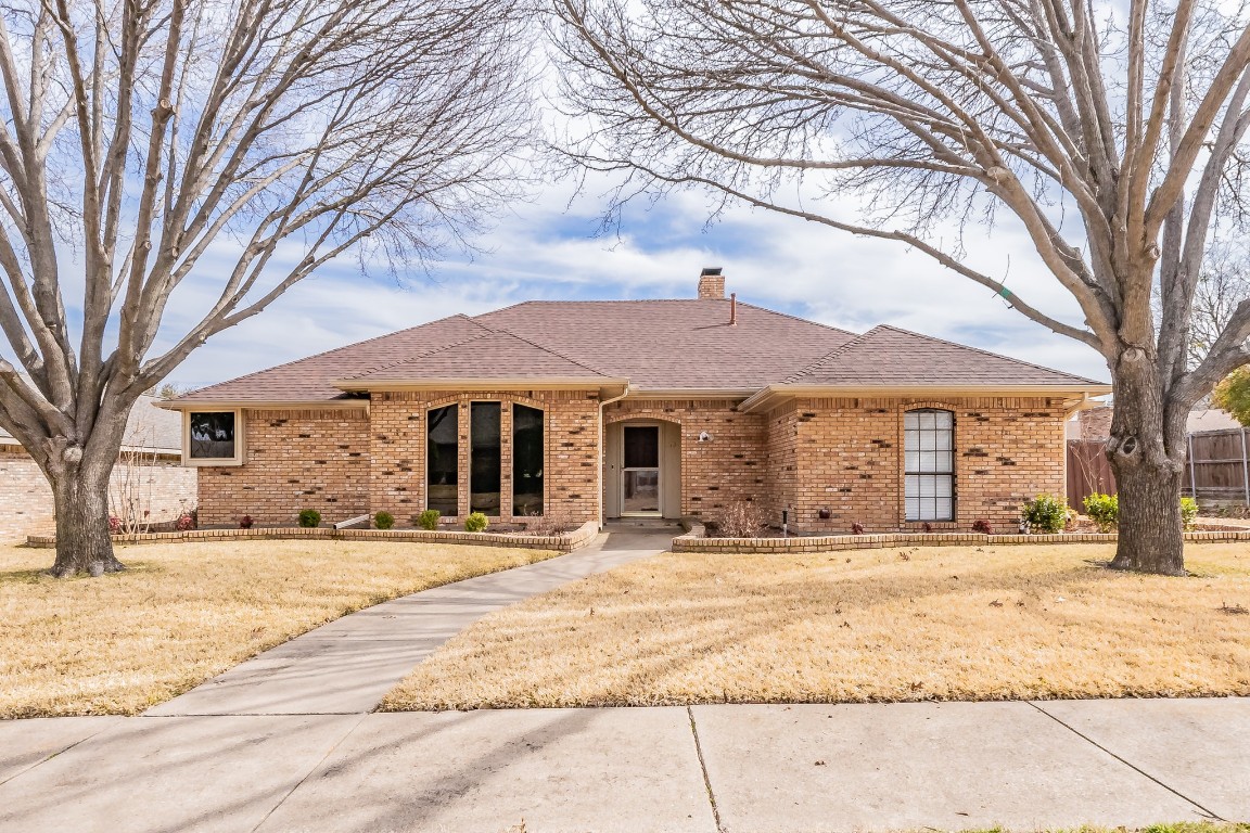 310 Rustic Ridge Drive Garland TX 75040