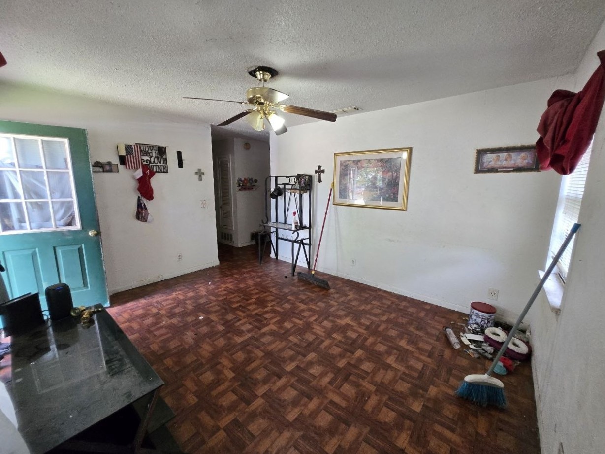 1607 Covington Street Wichita Falls TX 76306