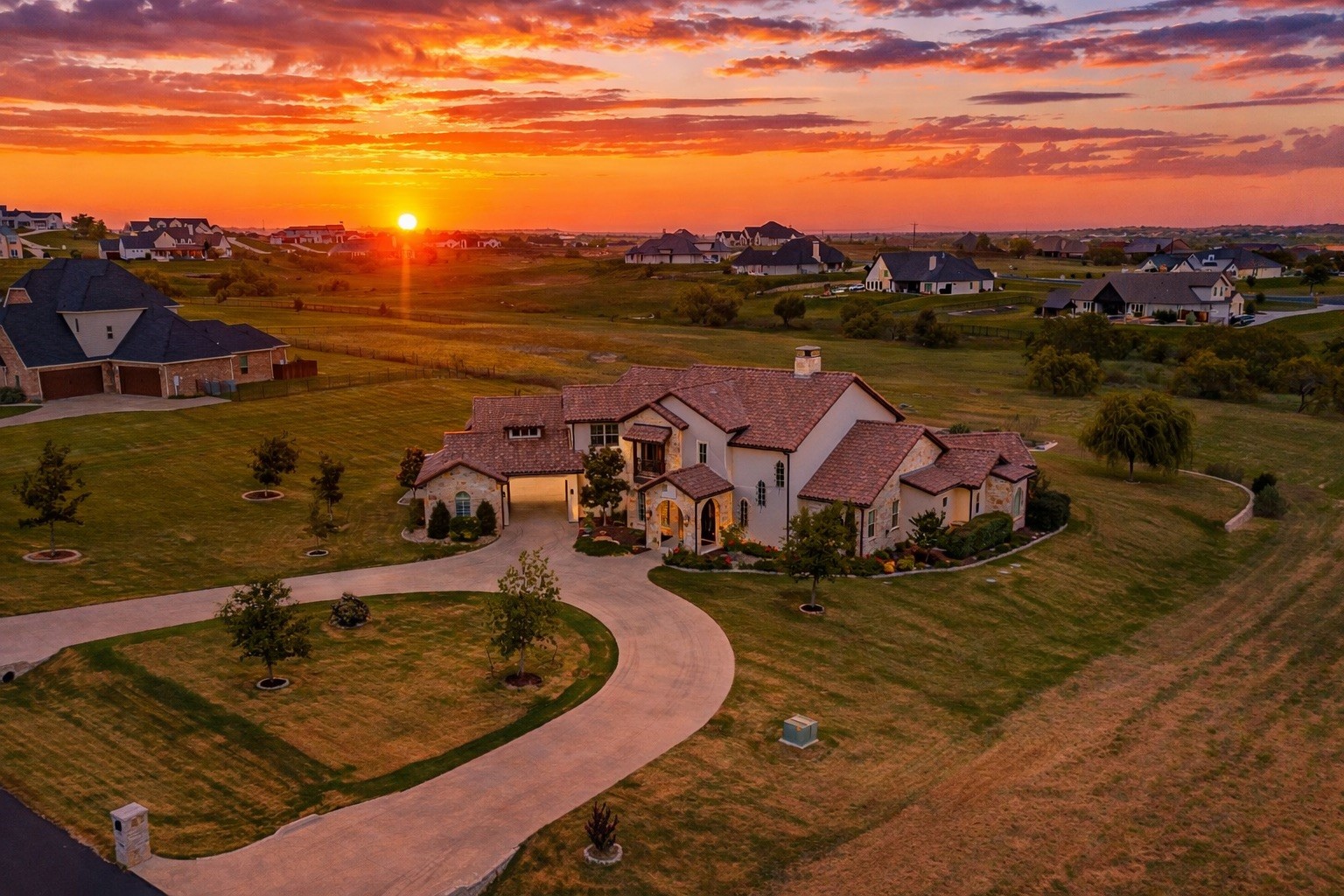 195 Angelina Drive Aledo TX 76008