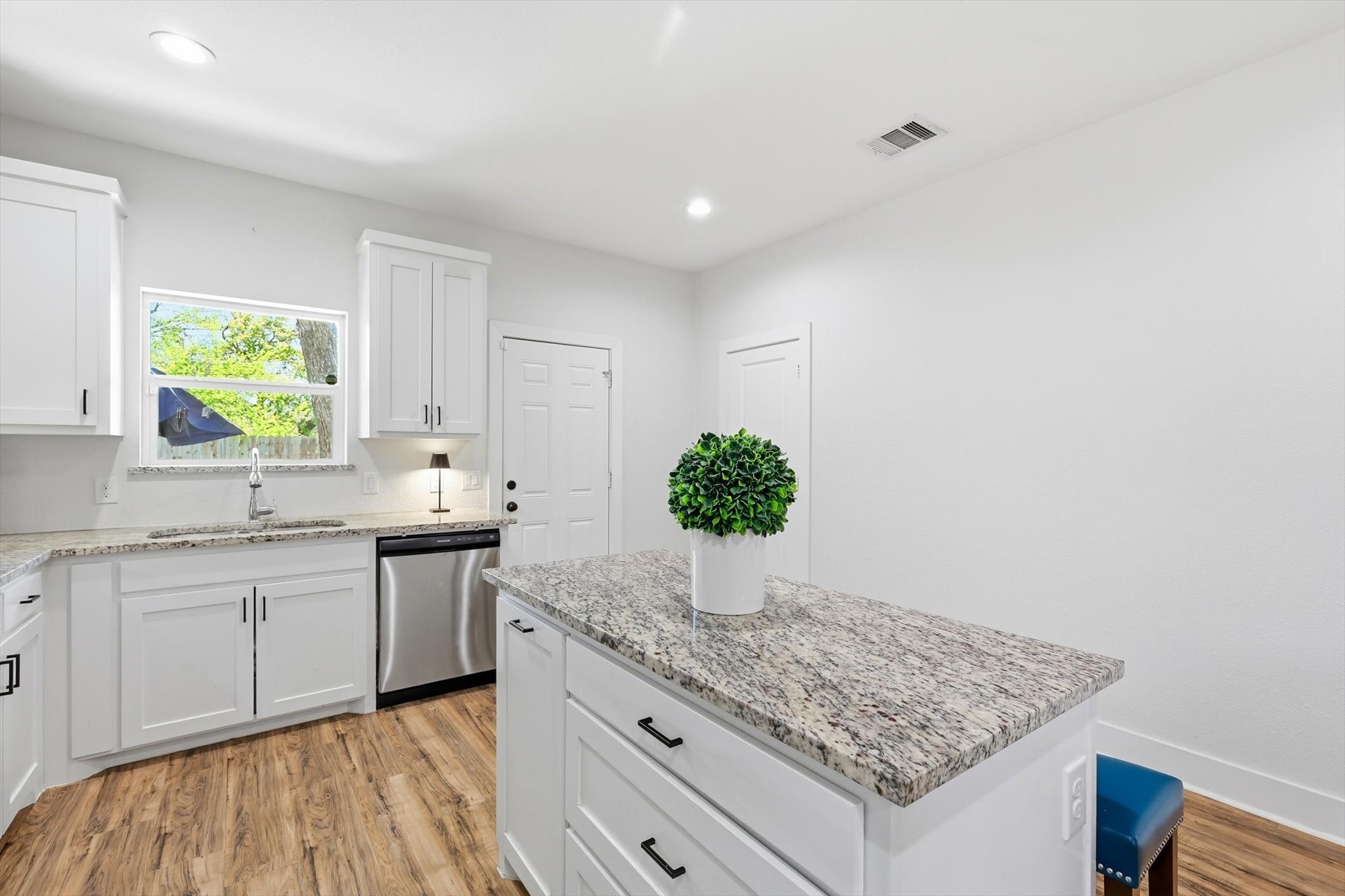 2408 Garden Drive Dallas TX 75215