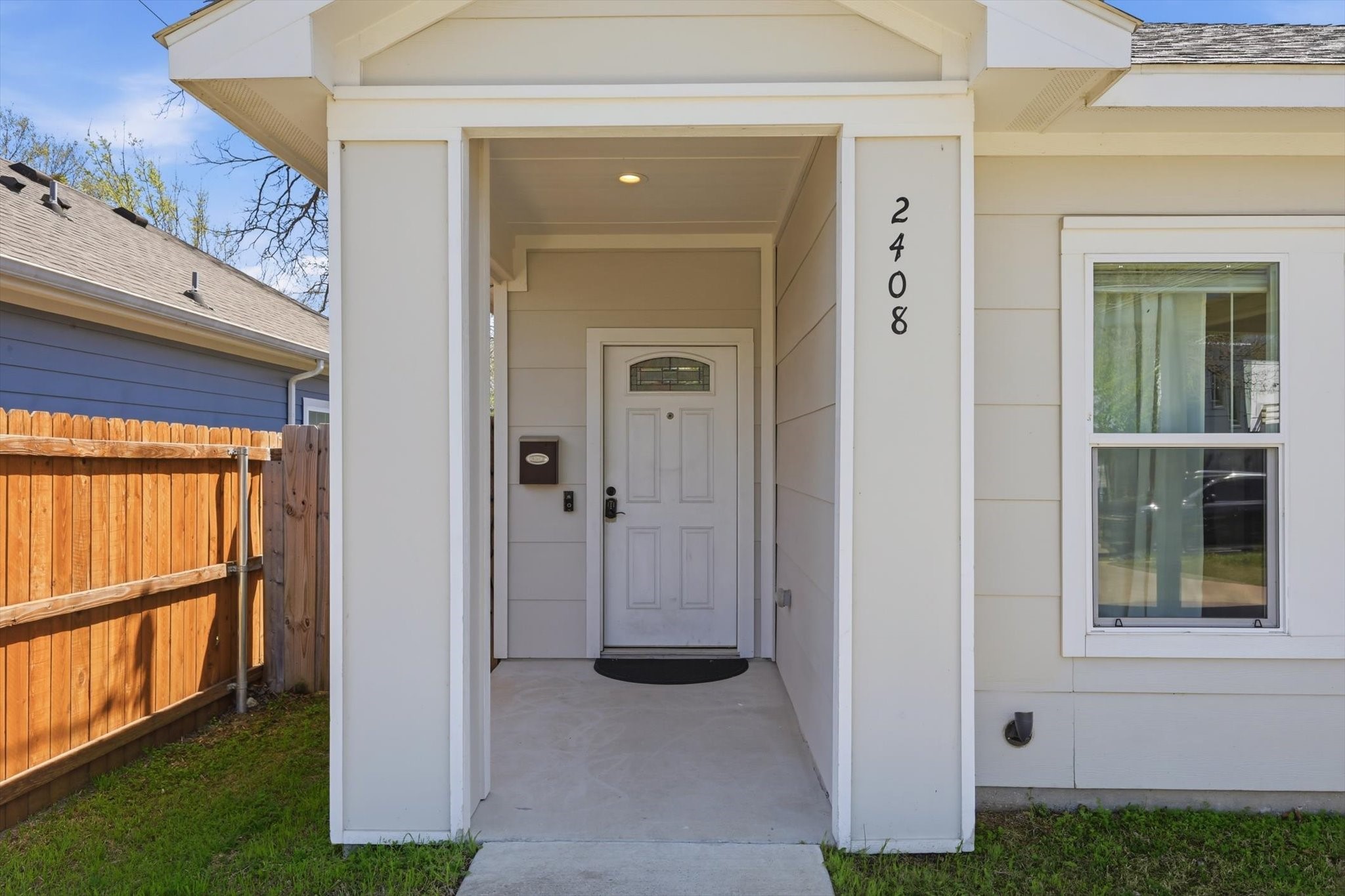 2408 Garden Drive Dallas TX 75215