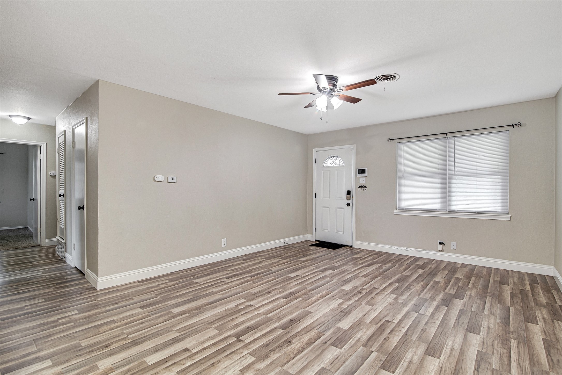 2127 E Mitchell Street Arlington TX 76010