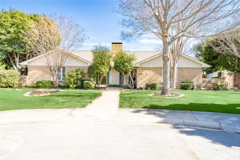 2916 Country Place Court Carrollton TX 75006