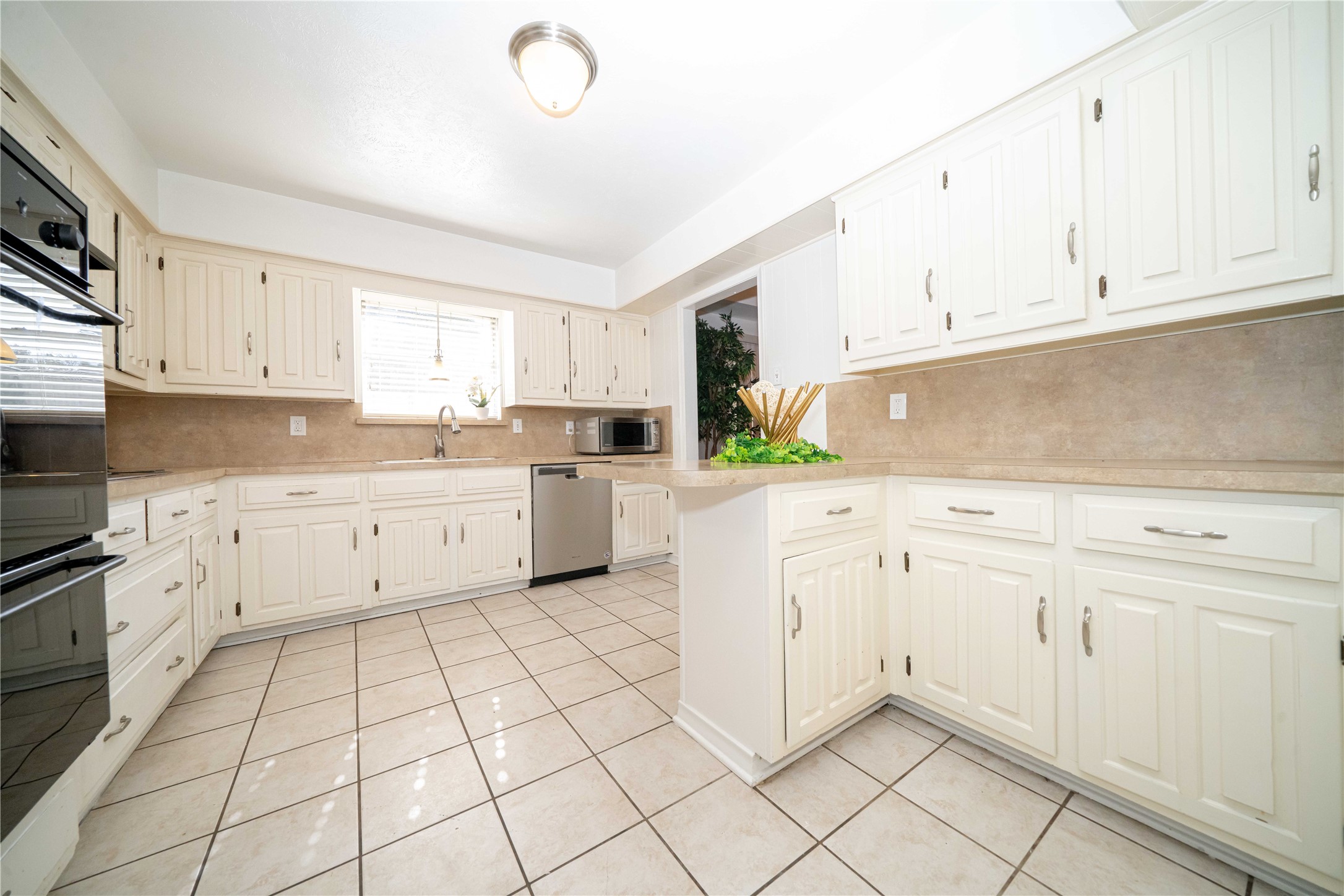 2916 Country Place Court Carrollton TX 75006