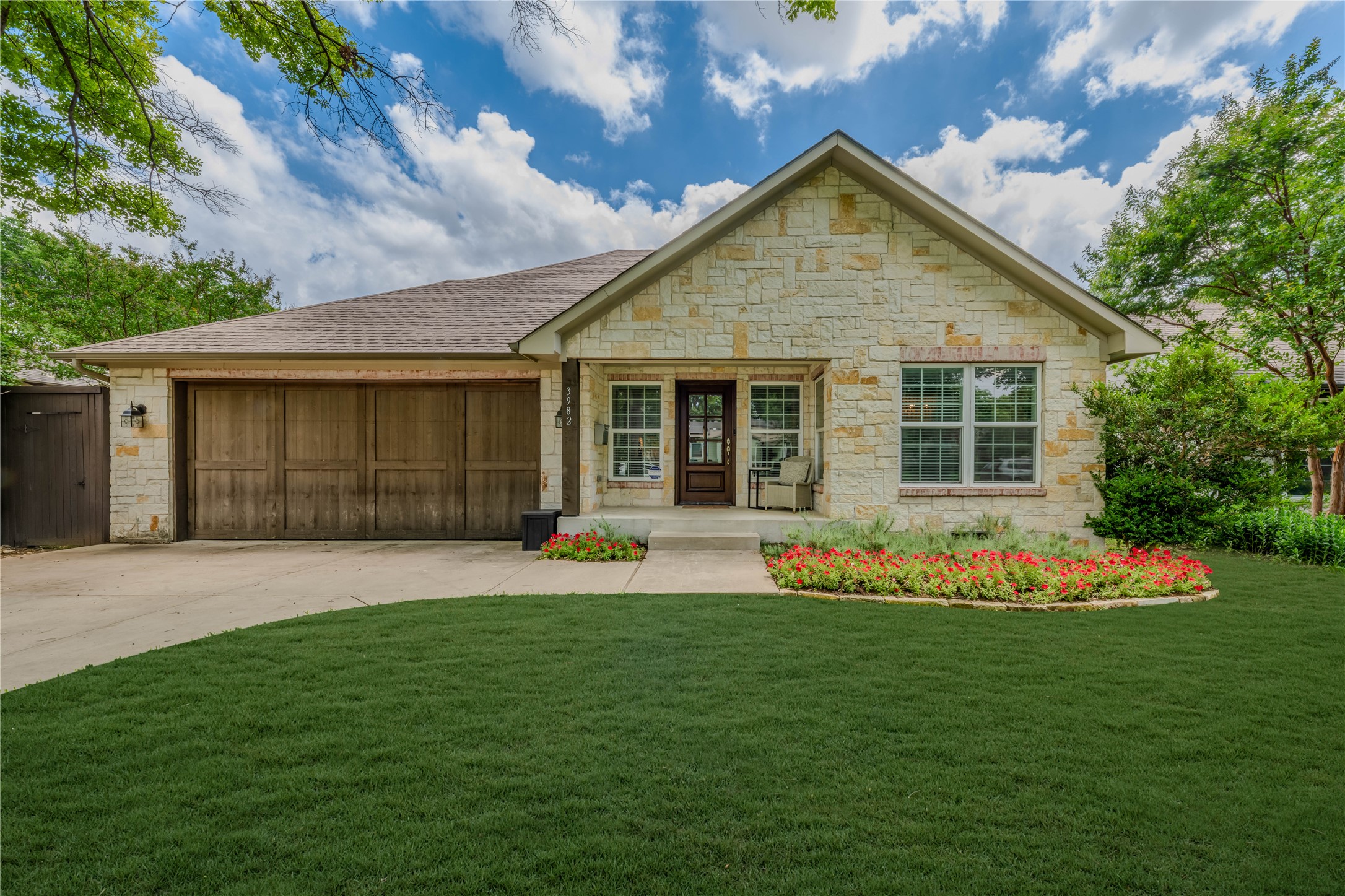 3982 Beechwood Lane Dallas TX 75220