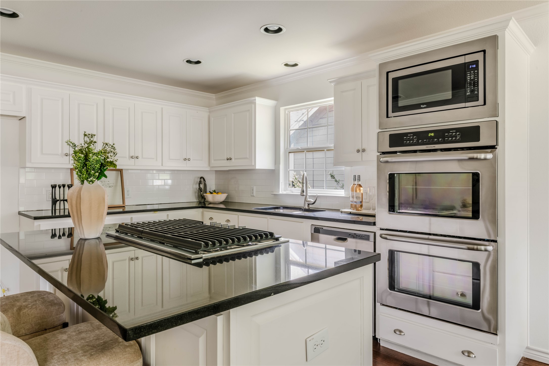 3982 Beechwood Lane Dallas TX 75220
