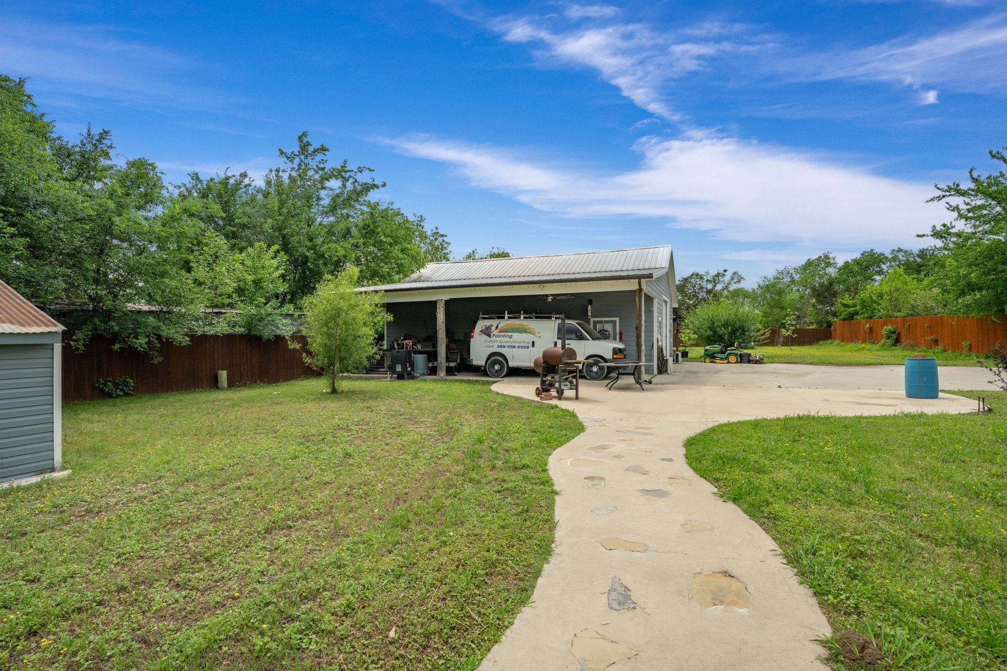 965 Farm Road 900 N Saltillo TX 75478