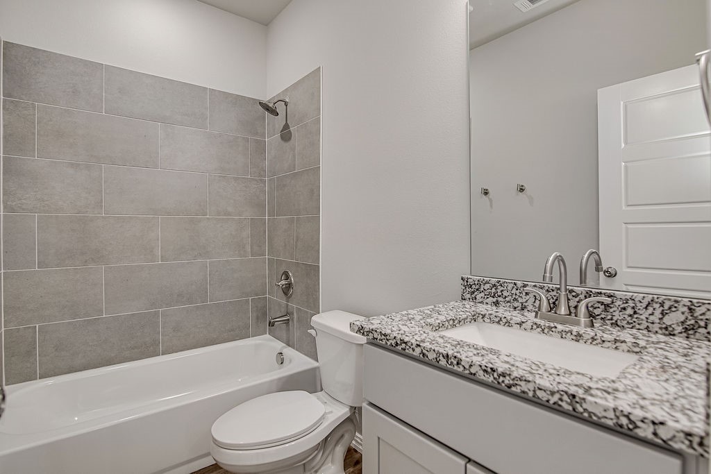 1649 E Terrell Avenue Fort Worth TX 76104