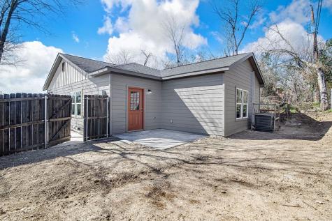 1649 E Terrell Avenue Fort Worth TX 76104