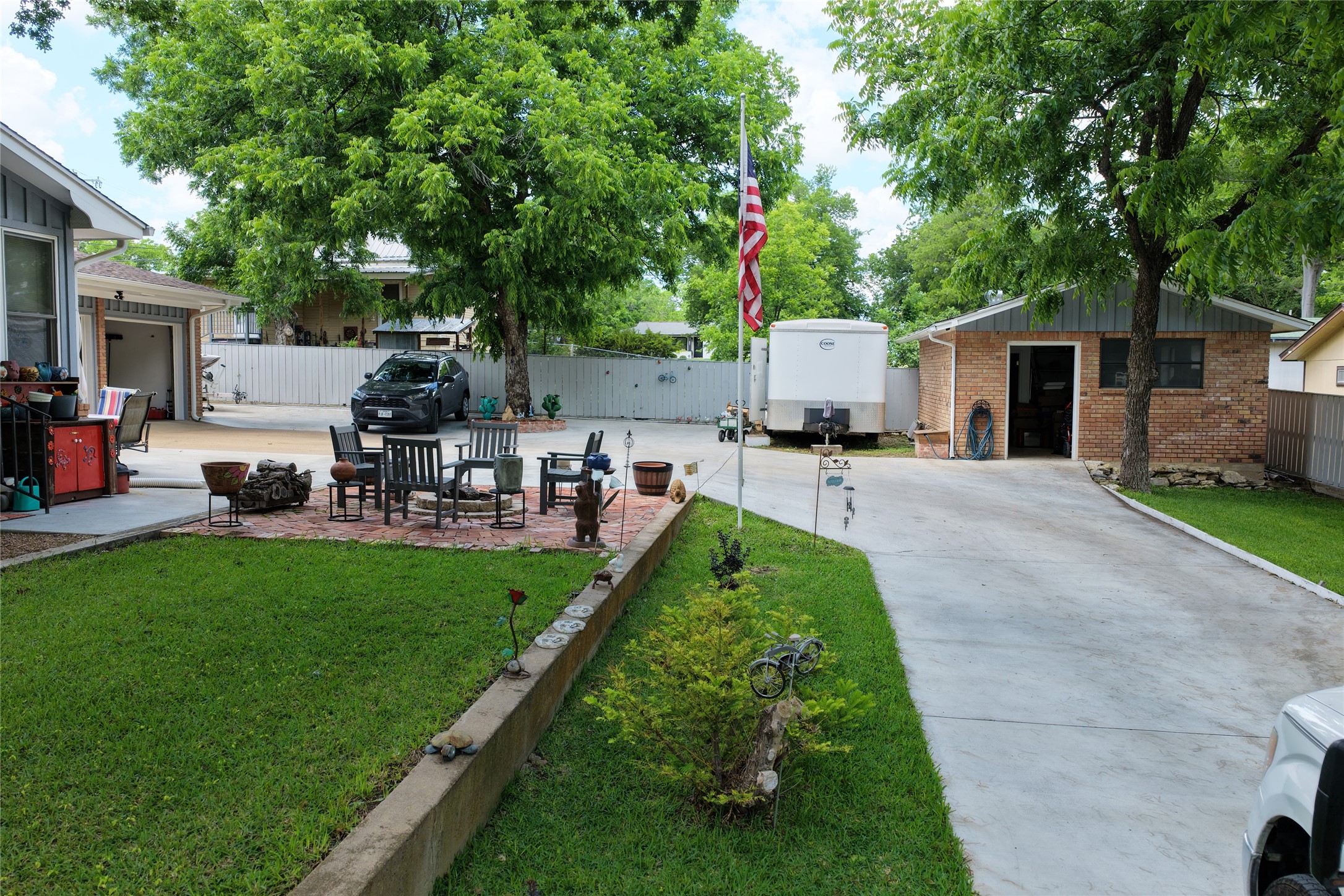 900 N Elm Street Comanche TX 76442