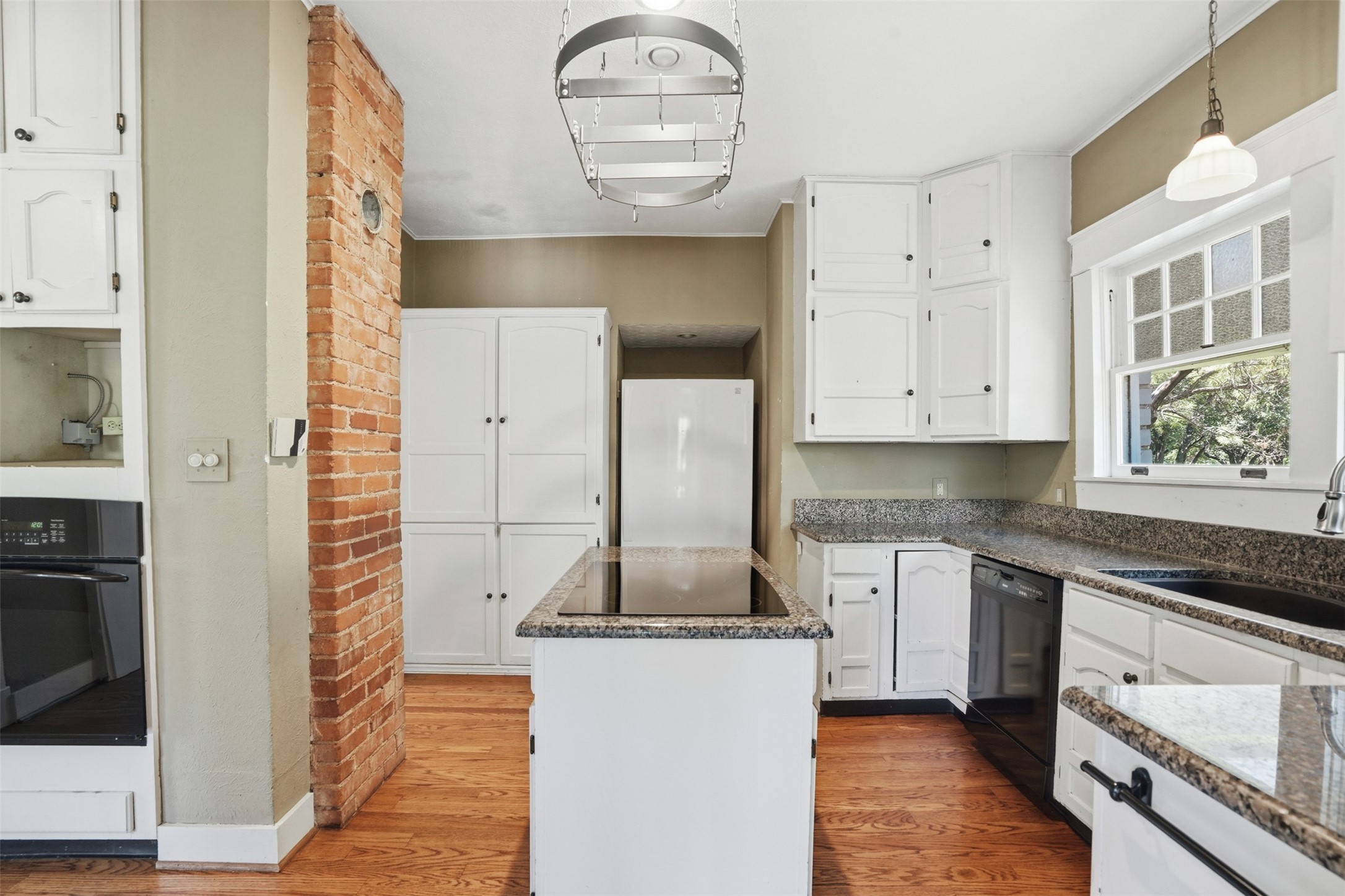1208 Elizabeth Boulevard Fort Worth TX 76110