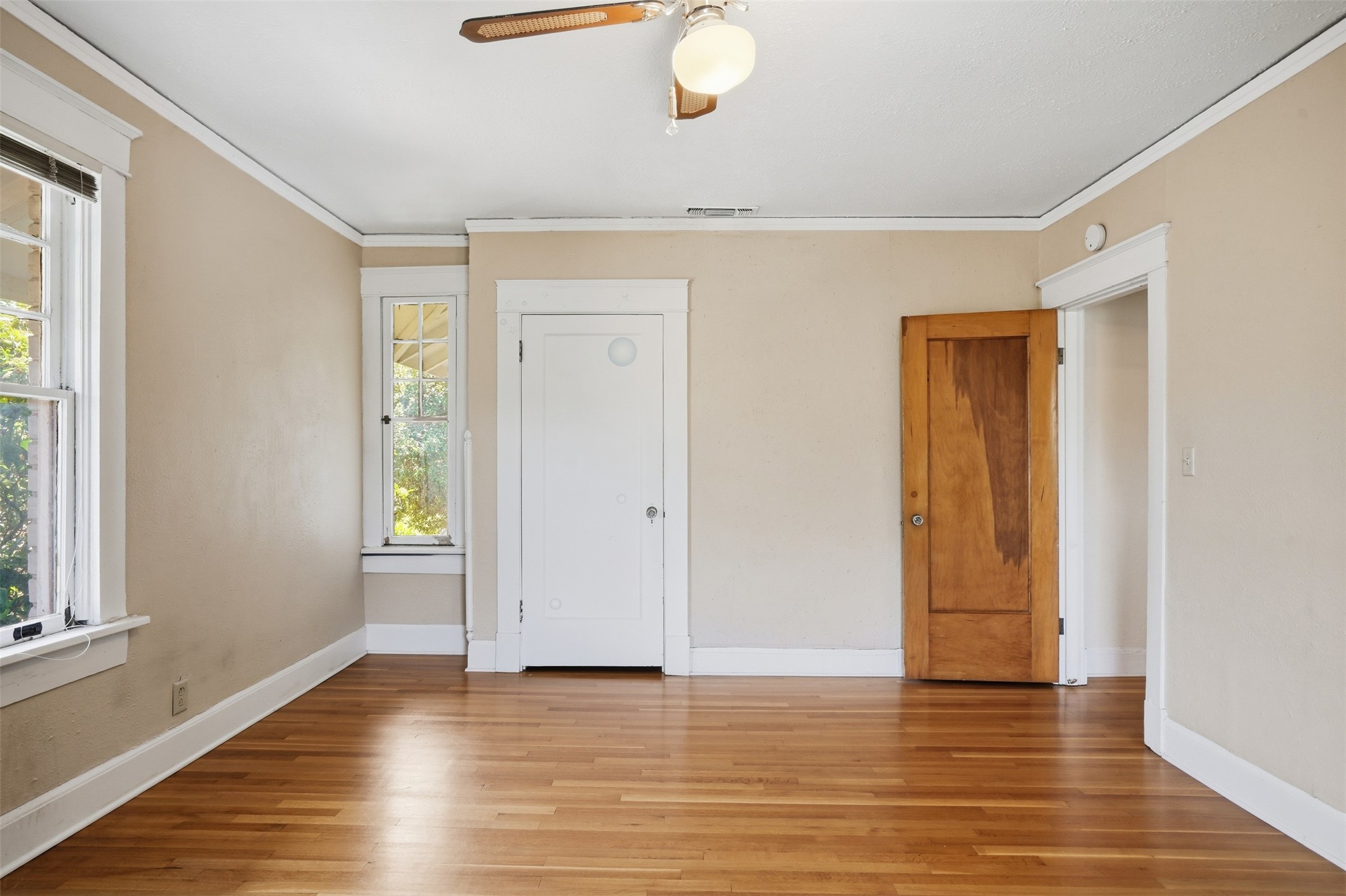1208 Elizabeth Boulevard Fort Worth TX 76110