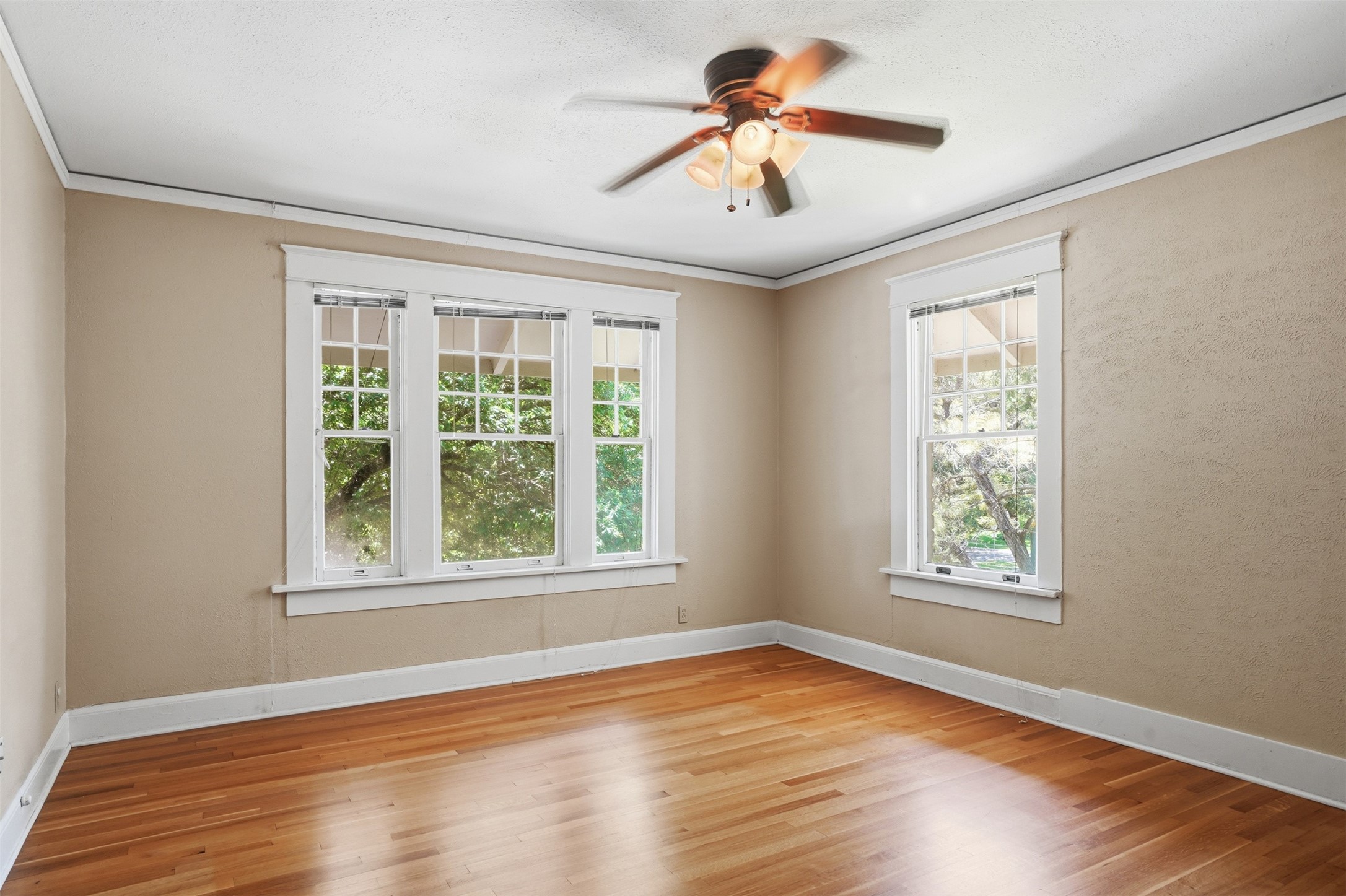 1208 Elizabeth Boulevard Fort Worth TX 76110