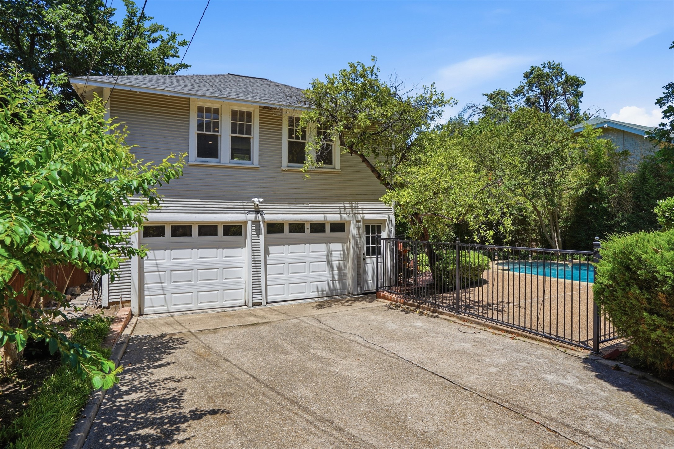 1208 Elizabeth Boulevard Fort Worth TX 76110