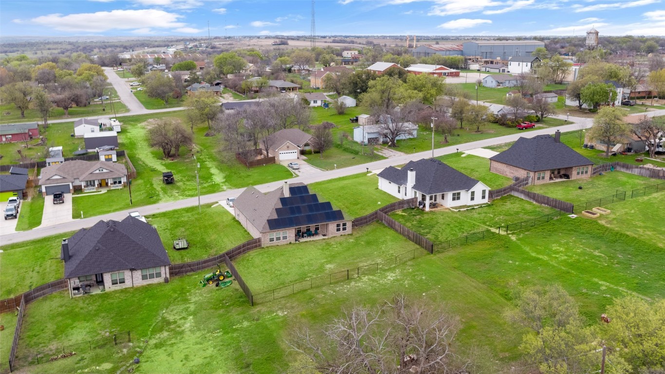 279 W Morris Street Rhome TX 76078