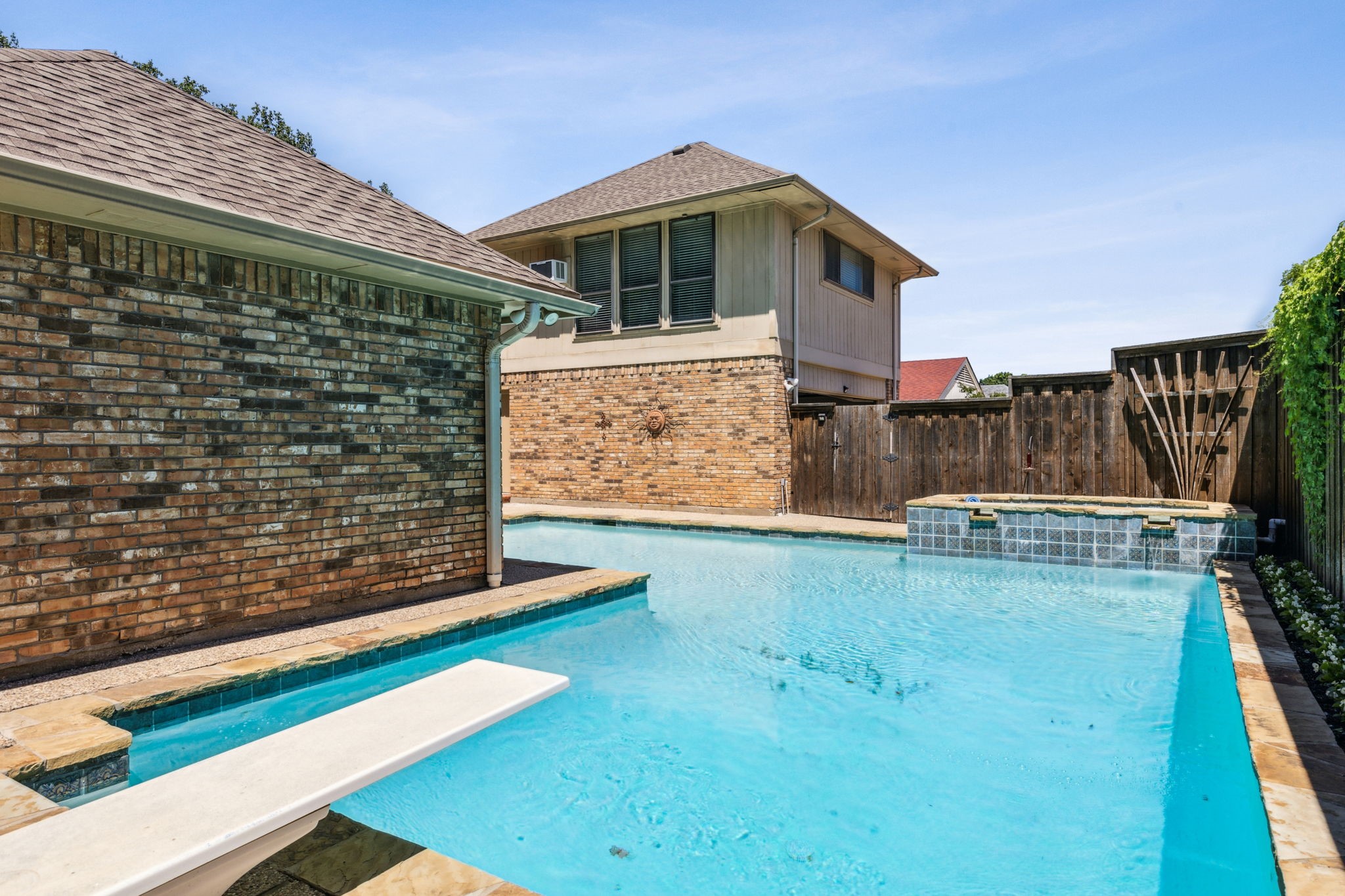 4406 Cobblers Lane Dallas TX 75287