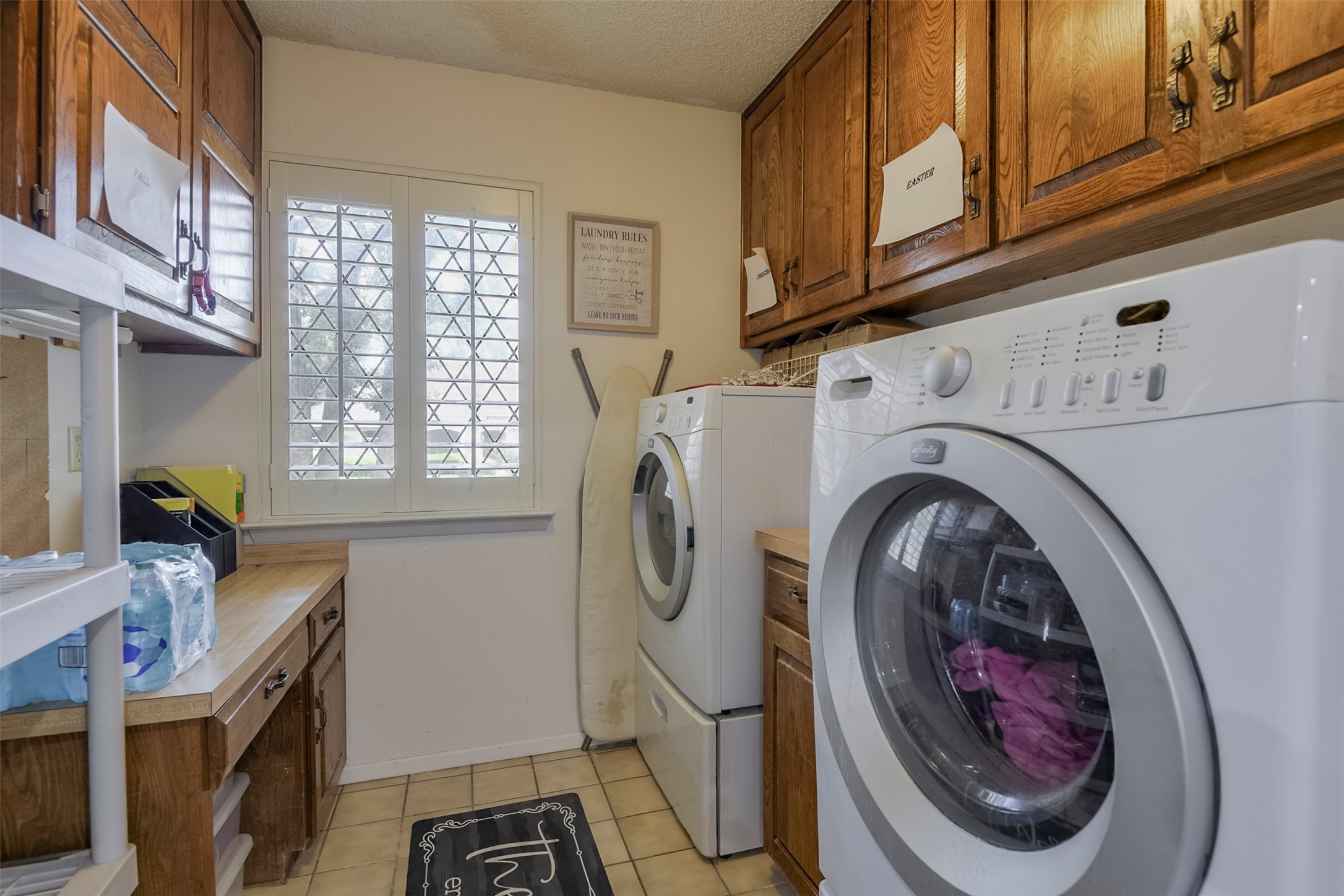 2010 Surrey Oaks Drive Arlington TX 76006