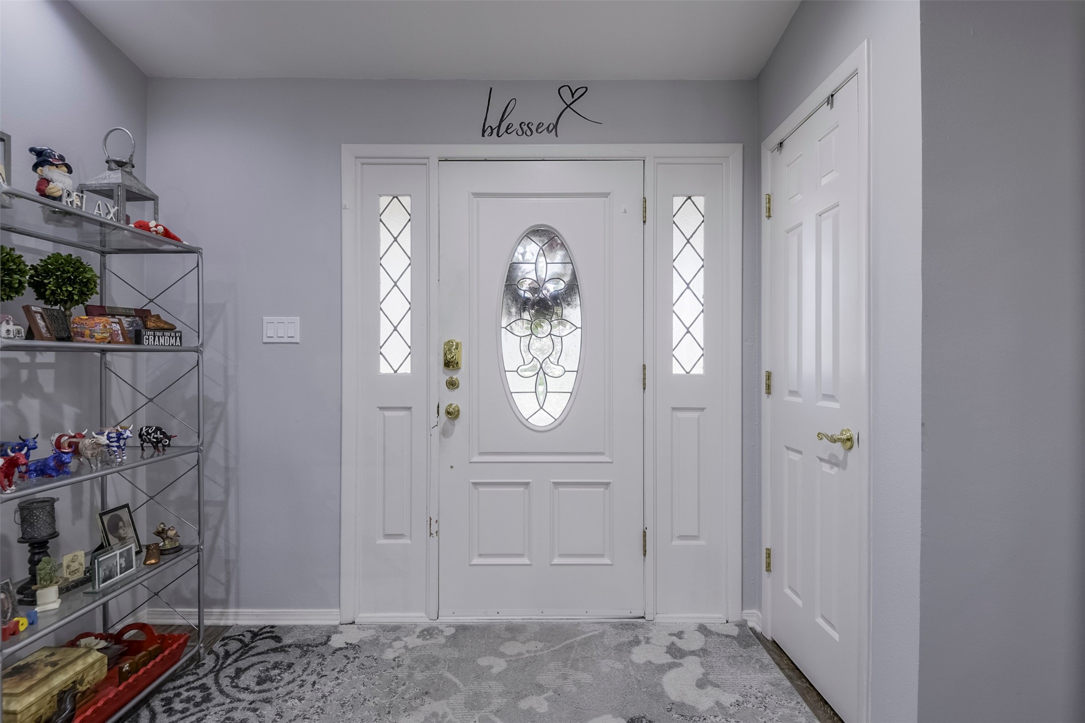 2010 Surrey Oaks Drive Arlington TX 76006