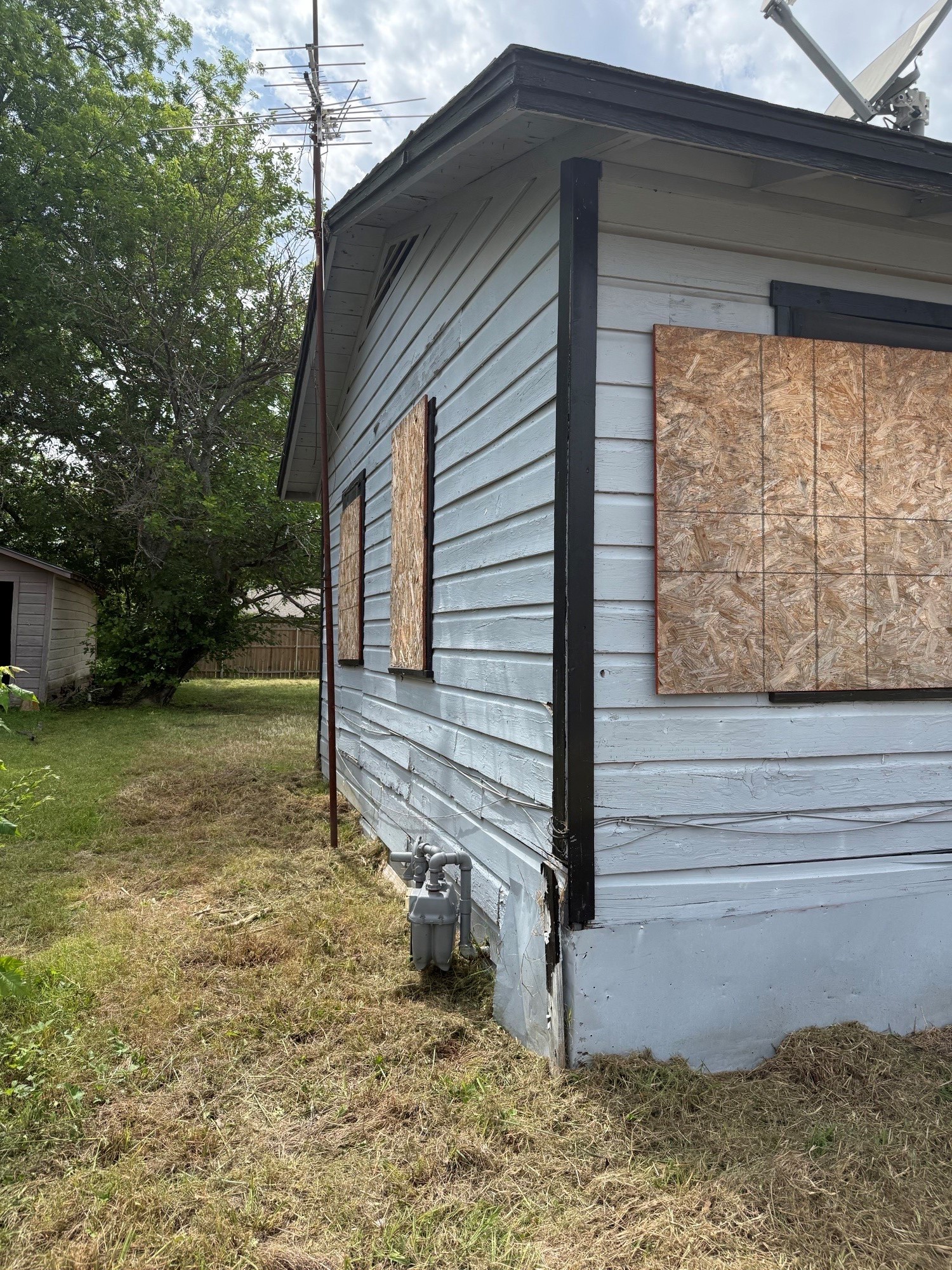 708 Mount Olive Street Terrell TX 75160