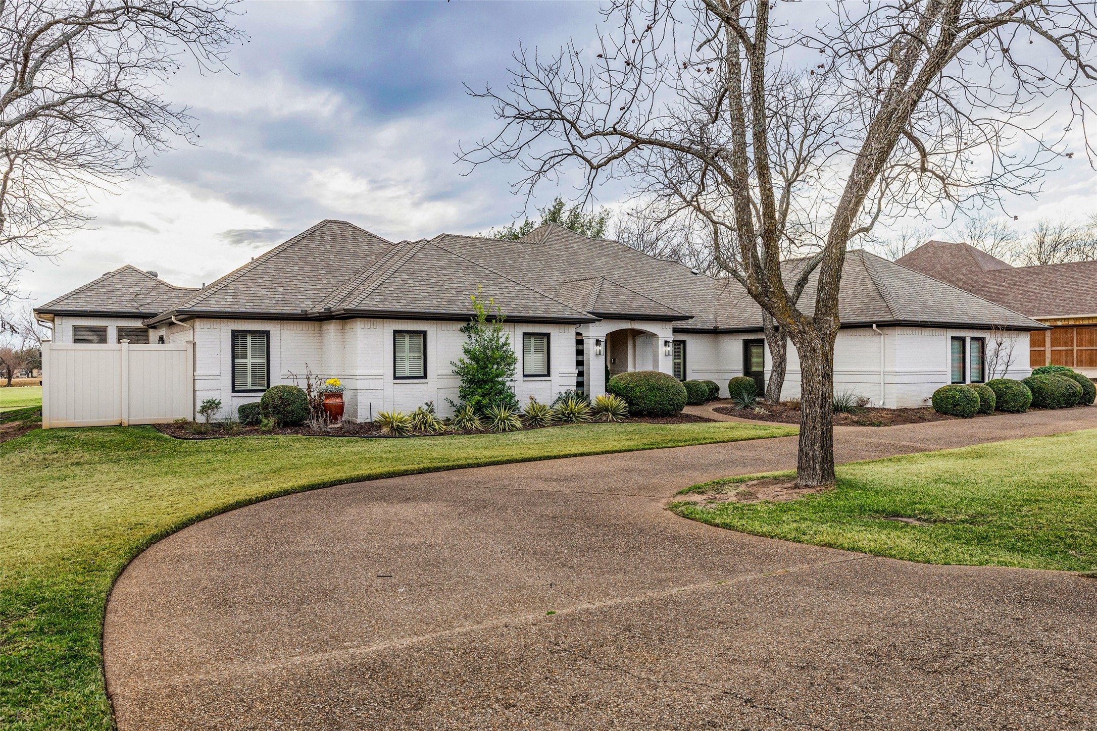 5605 Flagstick Drive Granbury TX 76049