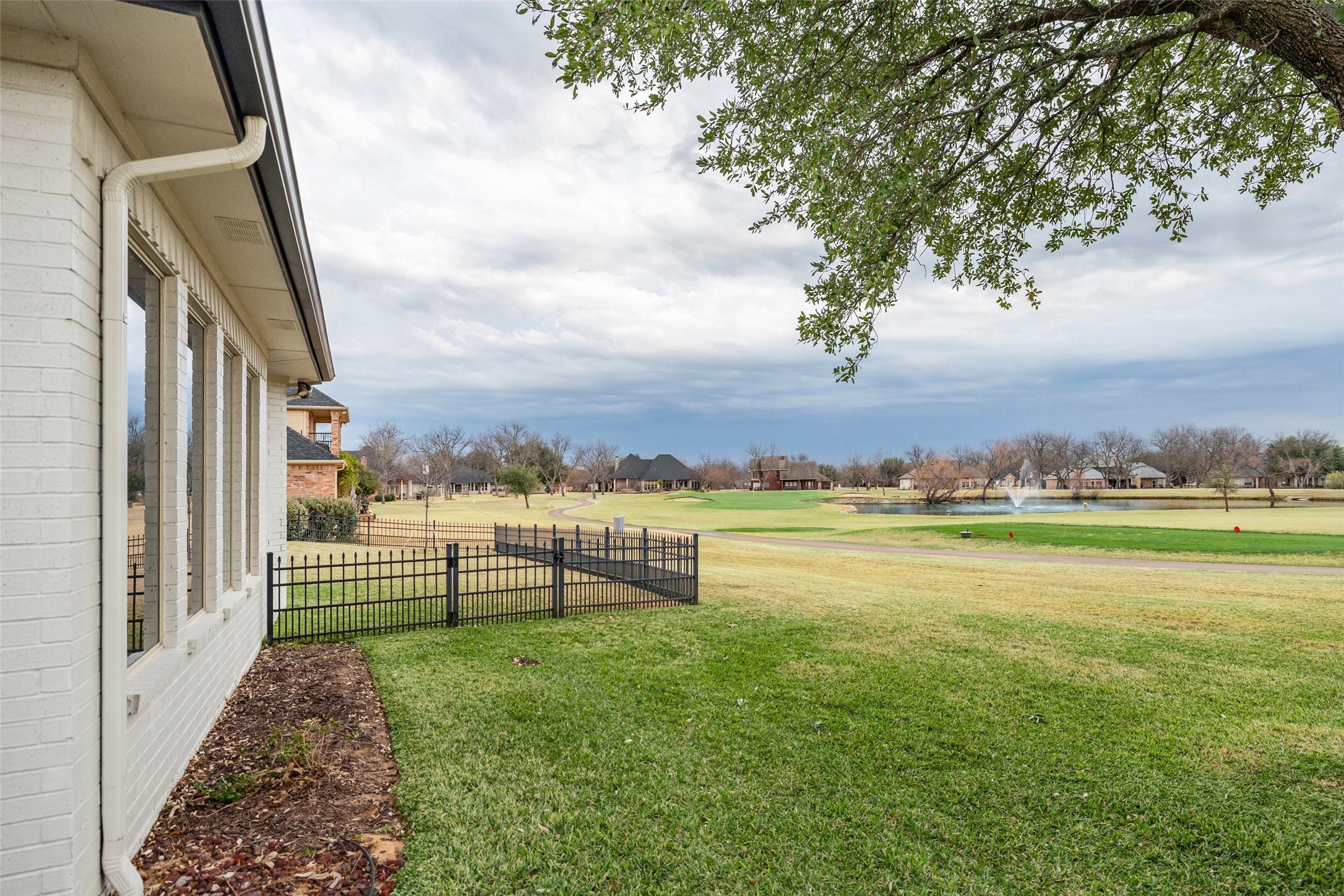 5605 Flagstick Drive Granbury TX 76049