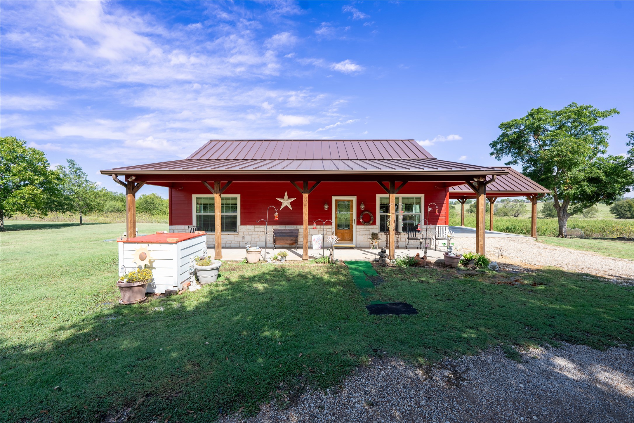 2730 State Highway 81 Itasca TX 76055