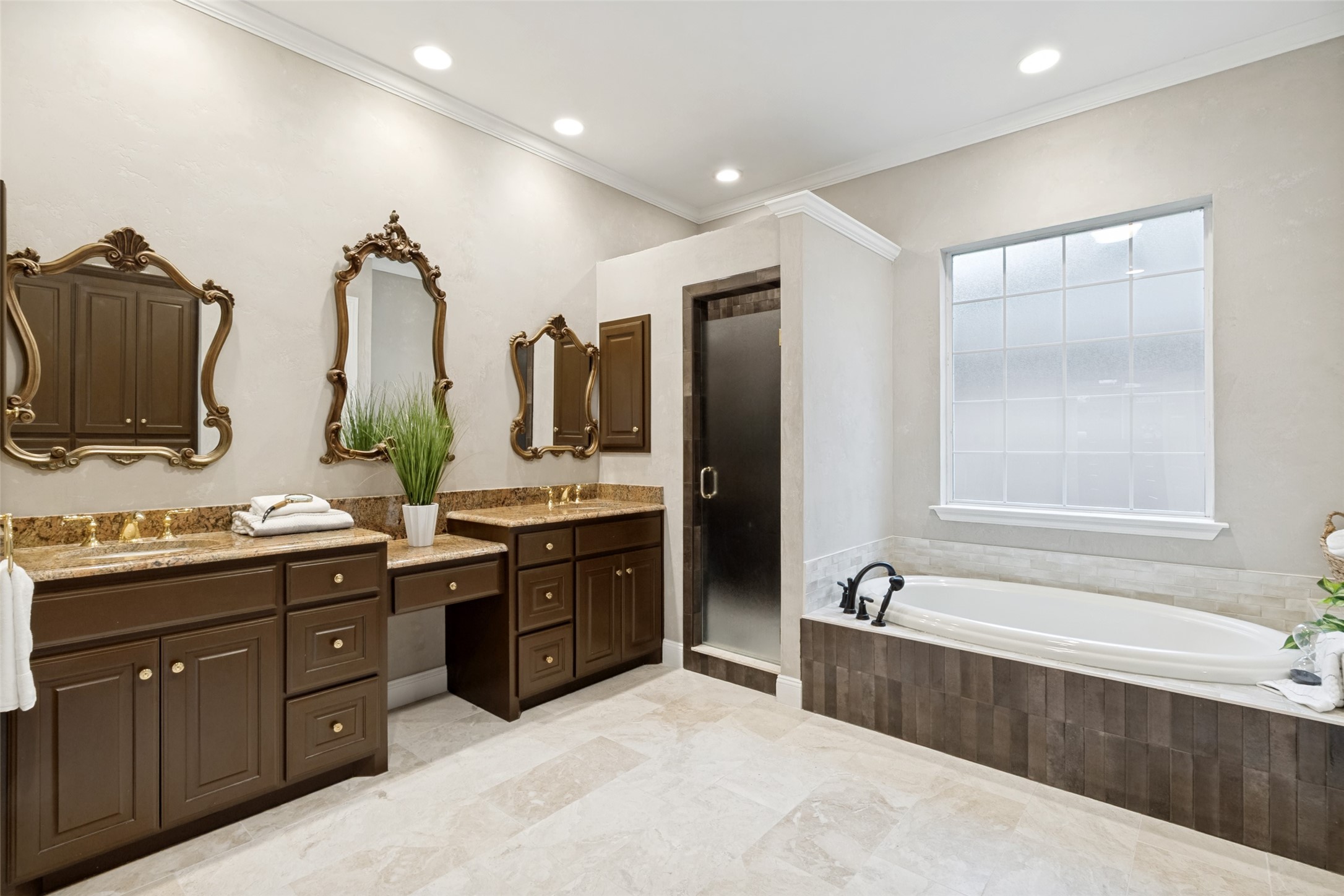 8648 Cherry Hill Drive Dallas TX 75243