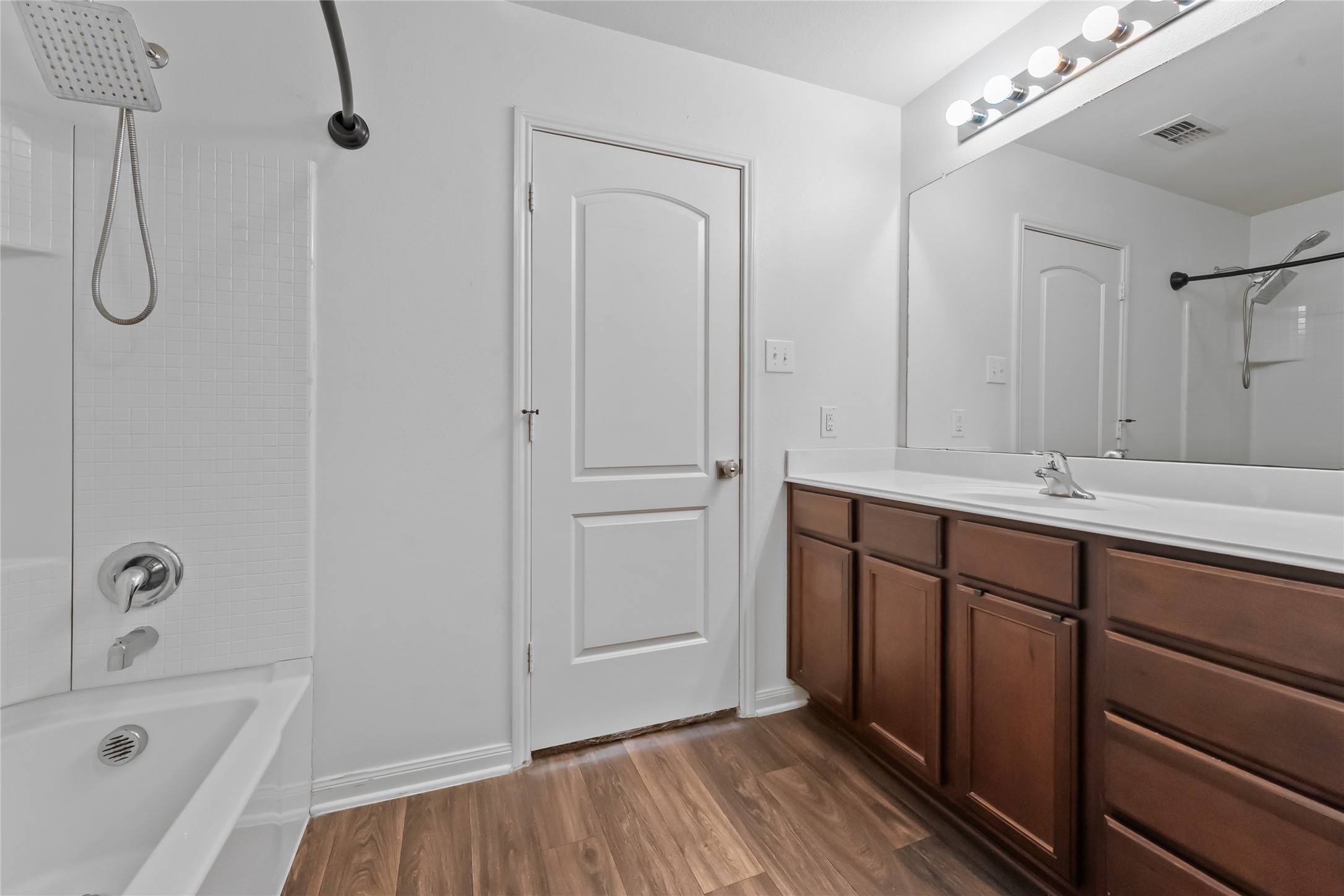 1314 Lucchese Lane Dallas TX 75253