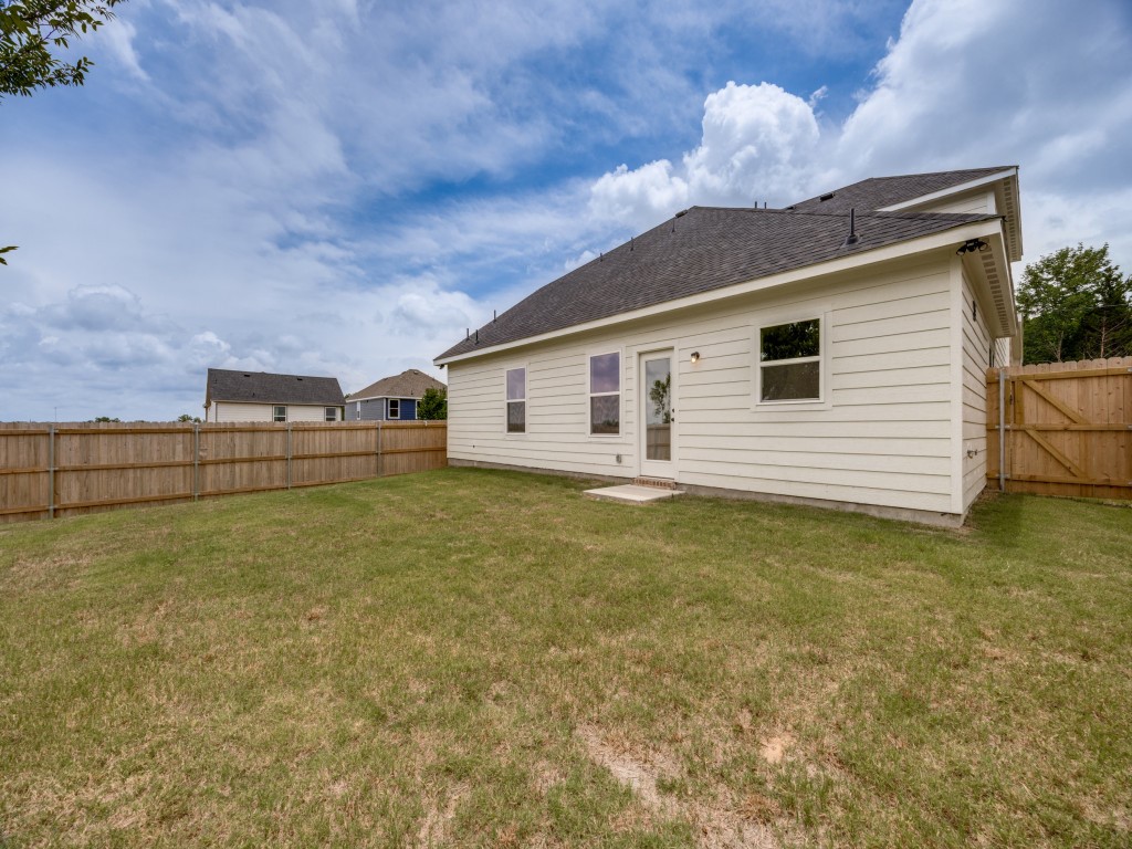 1409 Steadman Sherman TX 75092
