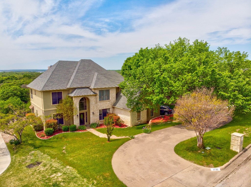 1732 Inspiration Lane River Oaks TX 76114