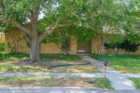 2011 Christie Lane Carrollton TX 75007