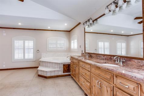 9470 S Highway 377 Pilot Point TX 76258