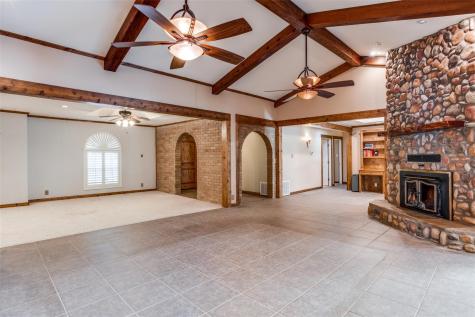 9470 S Highway 377 Pilot Point TX 76258