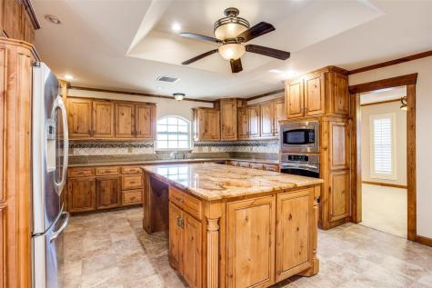 9470 S Highway 377 Pilot Point TX 76258