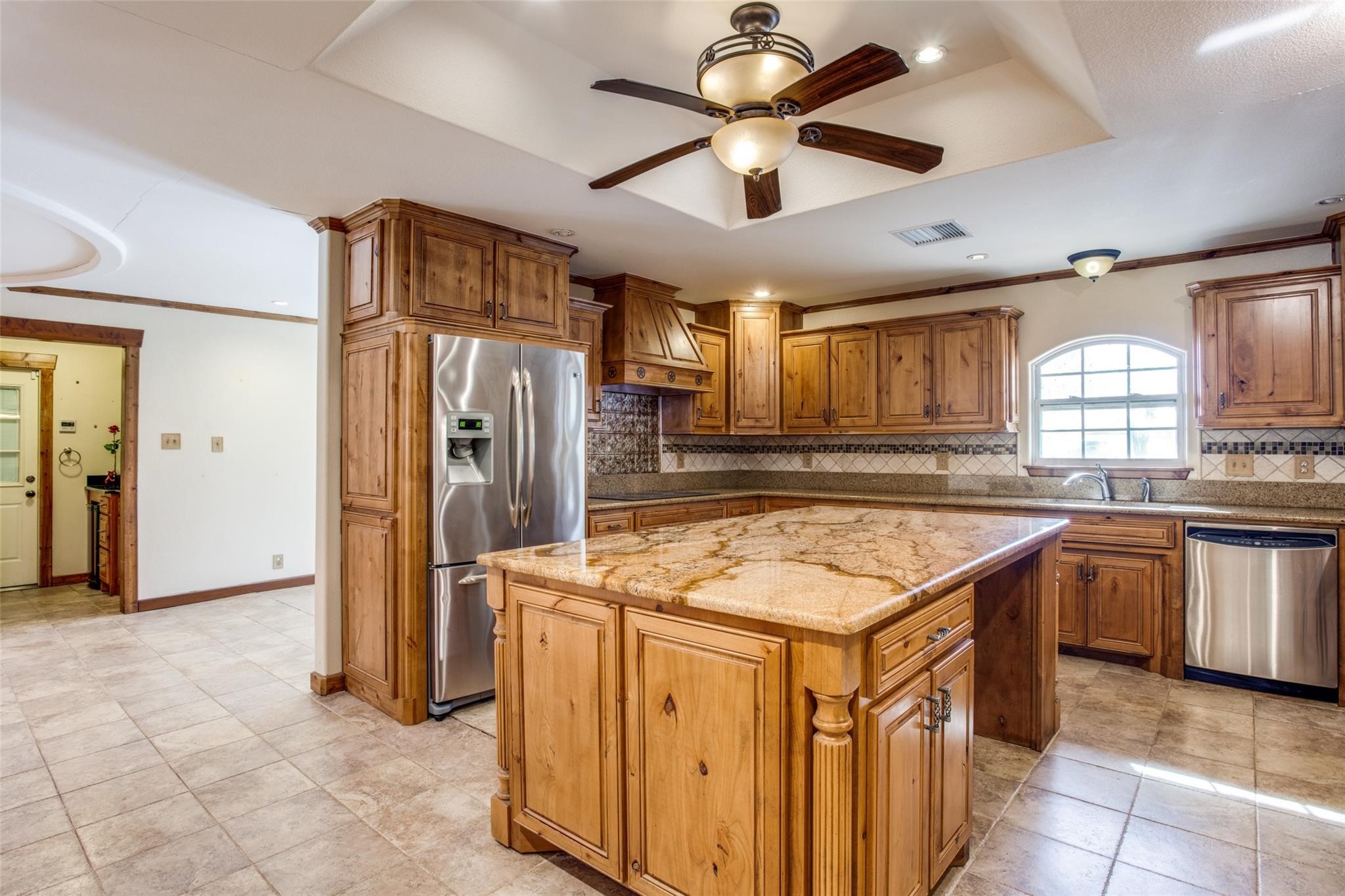 9470 S Highway 377 Pilot Point TX 76258