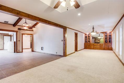 9470 S Highway 377 Pilot Point TX 76258