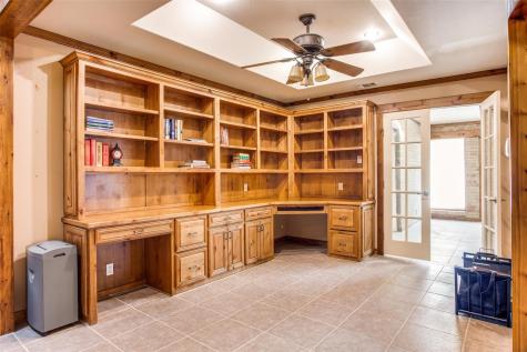 9470 S Highway 377 Pilot Point TX 76258
