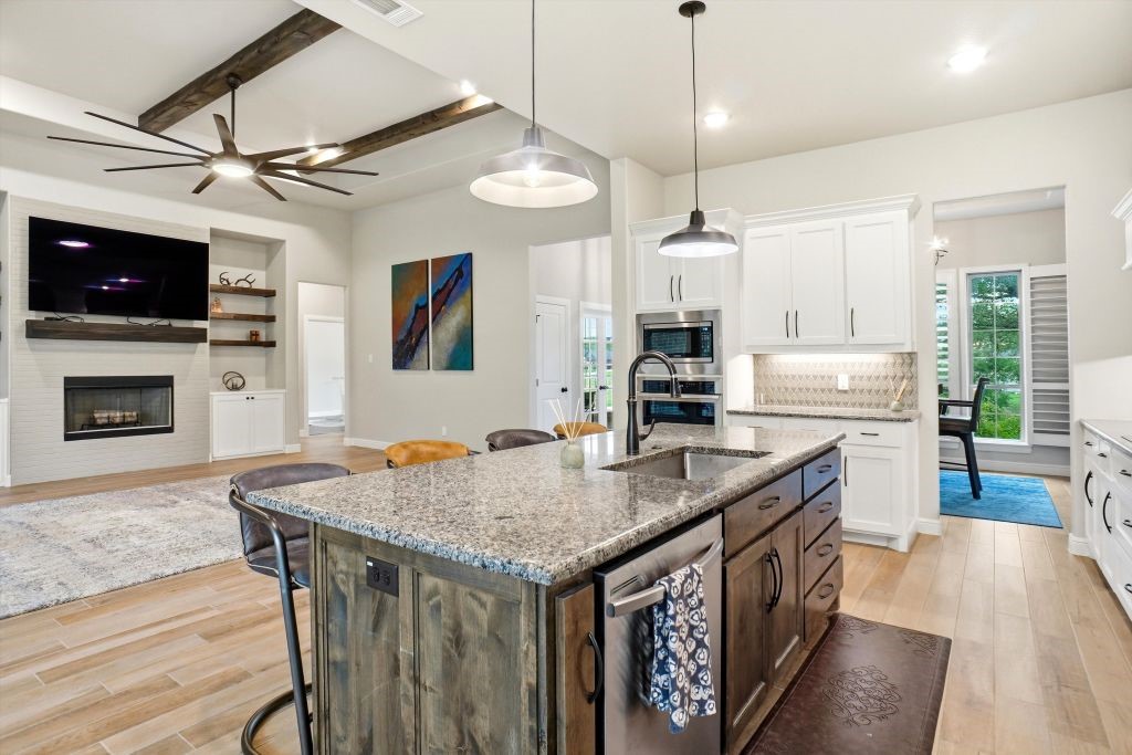 617 Bent Tree Lane Weatherford TX 76085