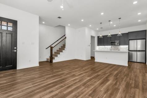 7572 Laburnam Road Dallas TX 75228