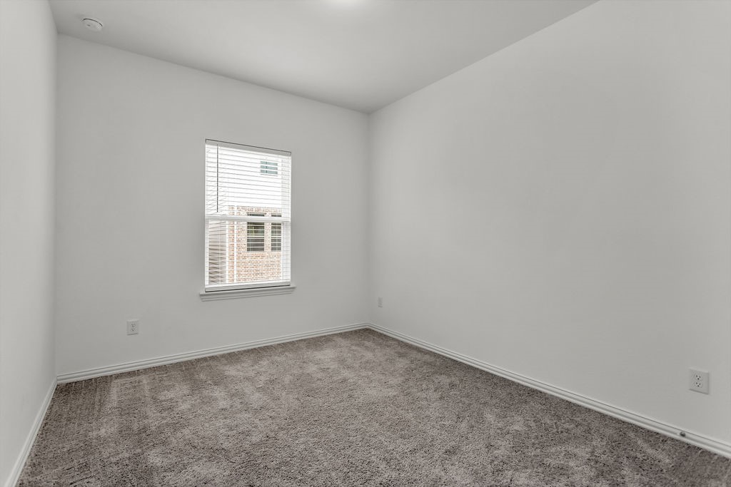 7572 Laburnam Road Dallas TX 75228