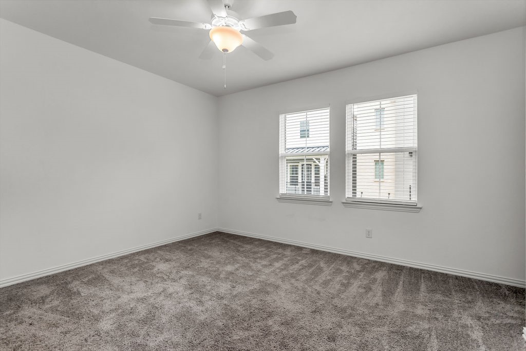 7572 Laburnam Road Dallas TX 75228