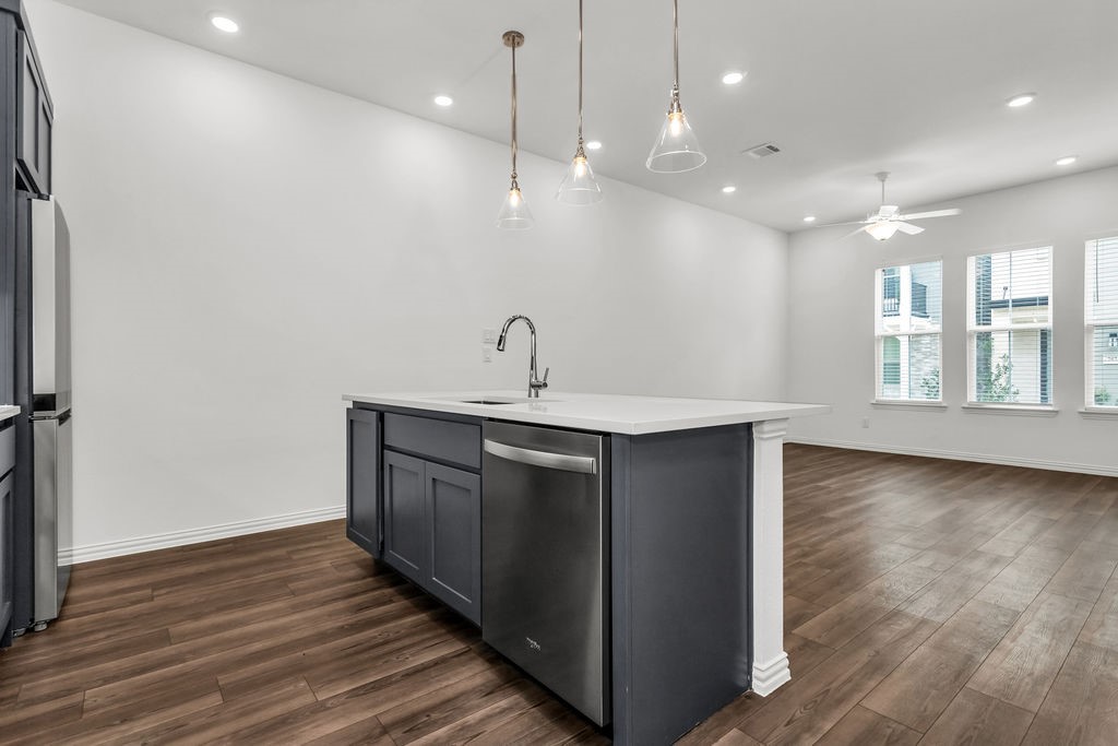 7572 Laburnam Road Dallas TX 75228