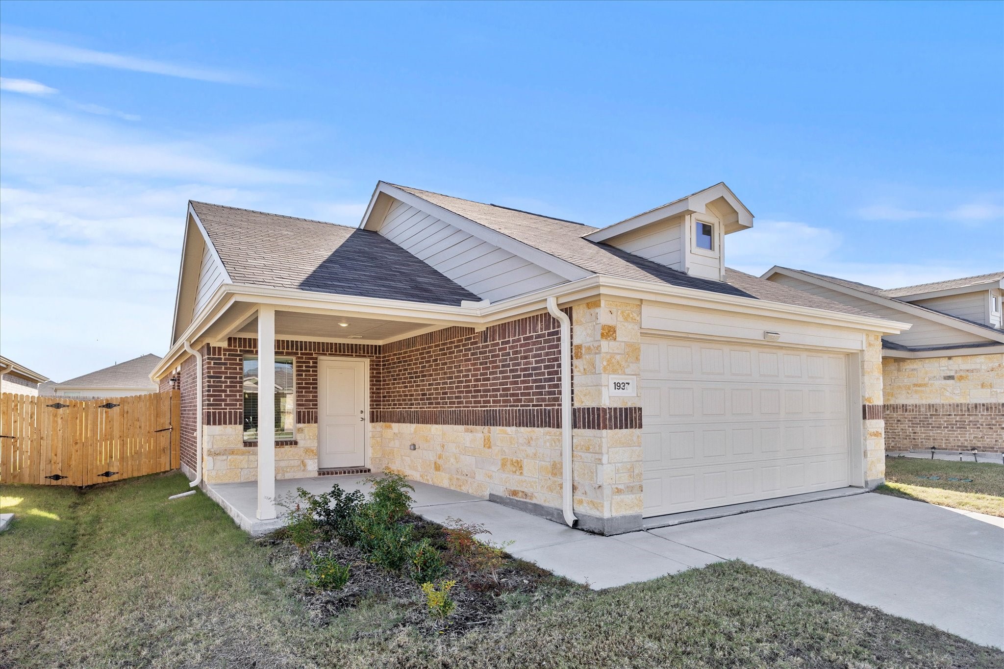 1937 Aves Glen Lane Forney TX 75126