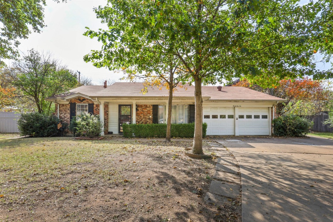 2110 Laura Lane Arlington TX 76010