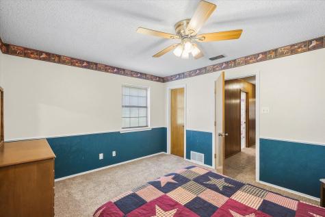 280 Vz County Road 4122 Canton TX 75103